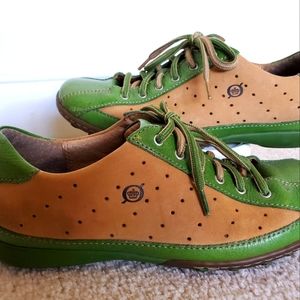 Born Womens Leather Shoes size 8
